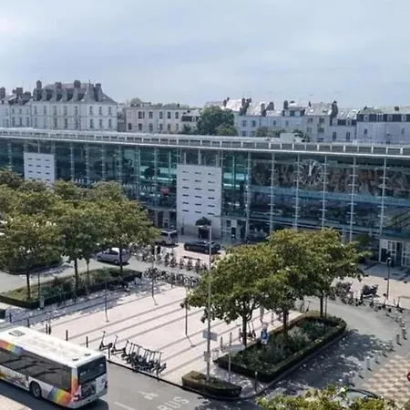 Apartman Elegante En Souplex - Gare A Proximite *